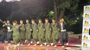 شب فرهنگی کرمانشاه با حضور سفرا در طاق بستان برگزار شد