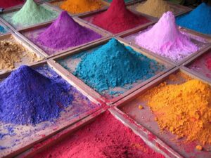 سیمان رنگی یکی از مواد اصلی در صنعت ساختمانی