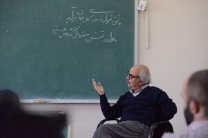 در ستایش چراغ و آینه
