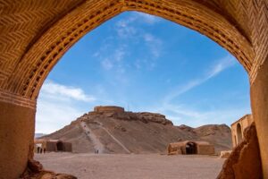 برج خاموشان یزد داستان سفر