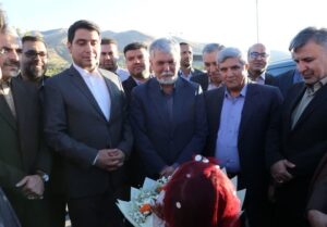 موجی از نارضایتی در سفر وزیر ارشاد به کردستان