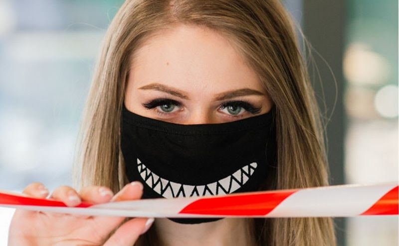 چگونه با وجود ماسک آرایش کنیم