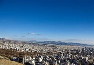 هوای تبریز پاک شد؛ نفس تازه شهر در سایه باد، باران و سرمای زمستانی